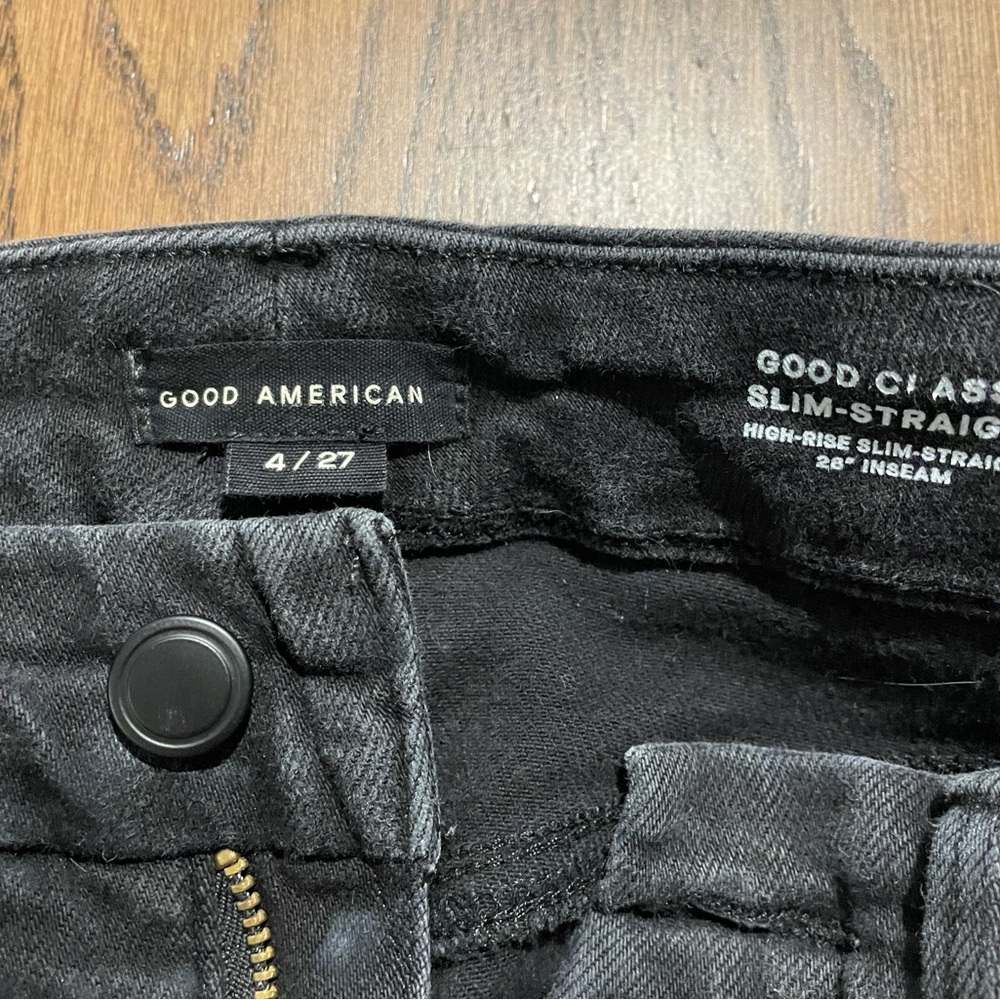 Good American Black Straight Leg Jeans